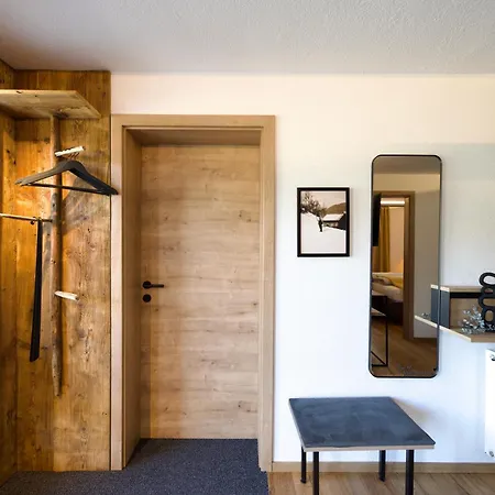 Alpine Retreat 3 아파트 랑데크