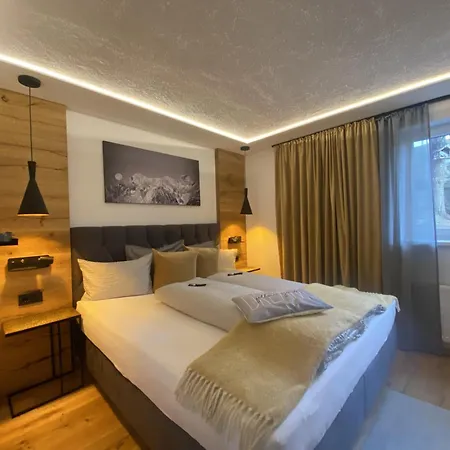 아파트 Alpine Retreat 3 *