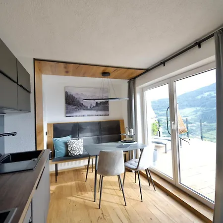 Alpine Retreat 3 * 兰德埃克